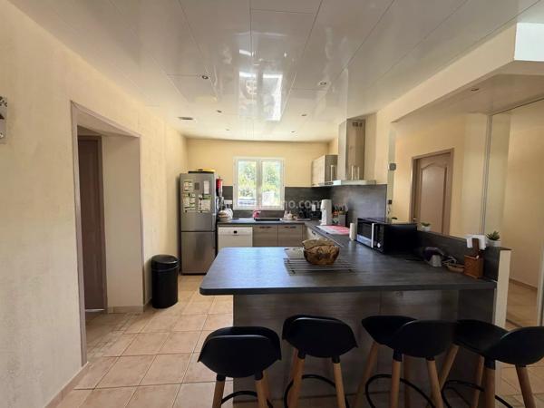 Vente                                                      Villa
                        
                     5 pièces                      111 m2                     à Calenzana
