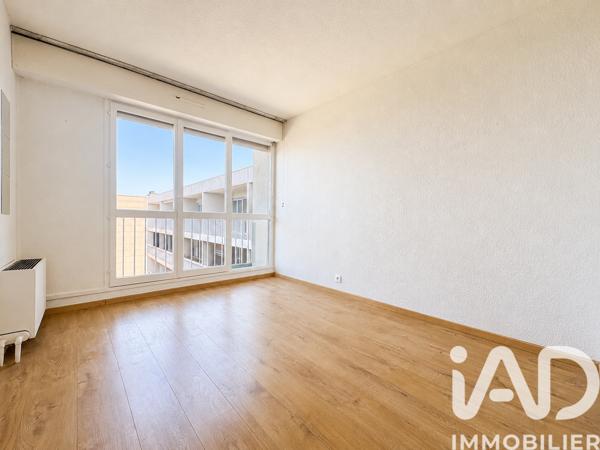 Appartement à vendre 4 pièces 65,1 m² Cergy
