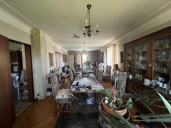 Maison à vendre |  Thiviers |  9 pièces | 210 m²