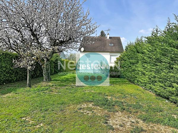 Maison 6 pièces à vendre - 150 m² sur terrain de 942 m²