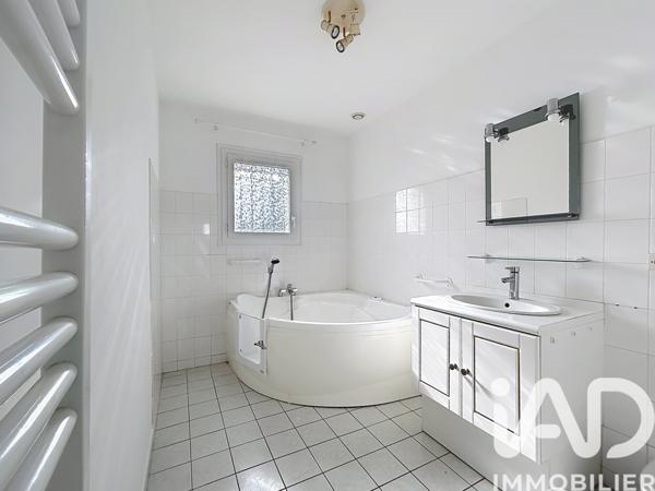 Maison à vendre 5 pièces 124,49 m² Chaumes-en-Retz