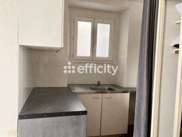 Appartement
         1 pièce
        - 18 m² Exclusivité 210 000 € *