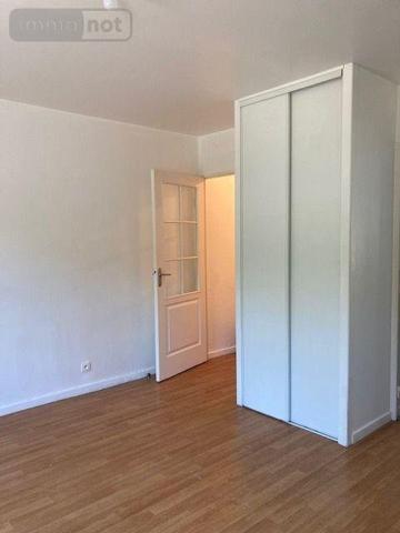 Appartement à louer à Montfort-sur-Meu en Ille-et-Vilaine (35160), ref : 050/121