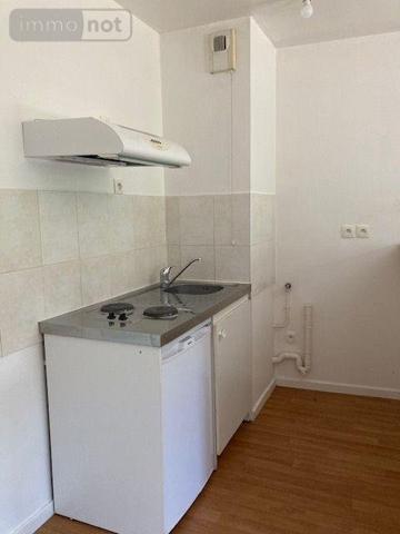 Appartement à louer à Montfort-sur-Meu en Ille-et-Vilaine (35160), ref : 050/121