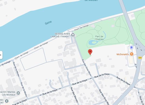 Terrain
        
        - 590 m² 175 000 € *