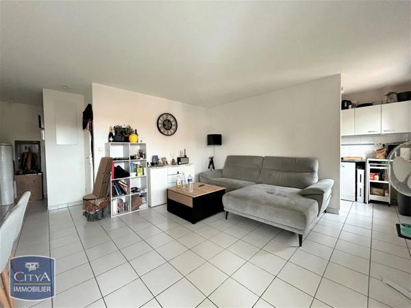 Appartement à louer 2 pièces 48.38m² Bressols (82710)