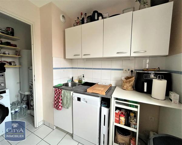 Appartement à louer 2 pièces 48.38m² Bressols (82710)