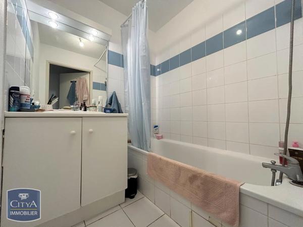 Appartement à louer 2 pièces 48.38m² Bressols (82710)