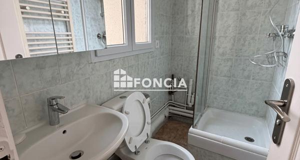 Location Appartement meublé 2 pièces 28.1 m² - Neuilly-sur-marne 93330