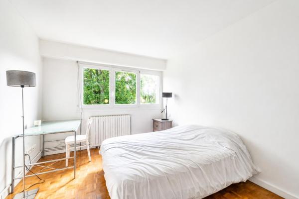 Appartement
         3 pièces
        - 69 m² Exclusivité 279 000 € *