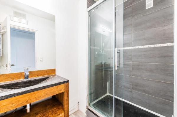 Appartement
         3 pièces
        - 69 m² Exclusivité 279 000 € *