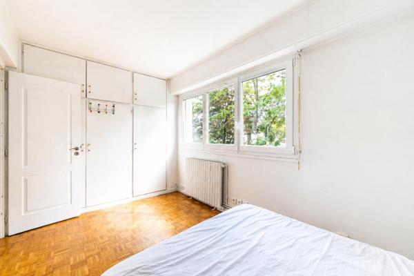 Appartement
         3 pièces
        - 69 m² Exclusivité 279 000 € *