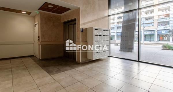 À vendre Appartement 2 pièces 41.3 m² - Nîmes 30000