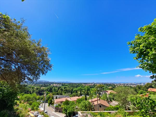 Exclusivité Maison de village 185 m² - Vue mer exceptionnelle - Coeur d'Allauch - Fort potentiel 13190 Allauch