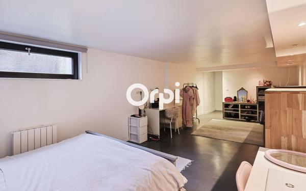 Appartement à vendre    2 pièces • 78 m2 Tourcoing