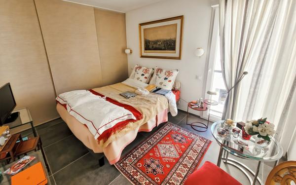 Appartement à vendre    3 pièces • 53 m2 Nice