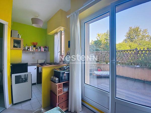 Studio Hypercentre Chartres à proximité de la gare et des commerces, idéal investisseur faibles charges, vendu loué