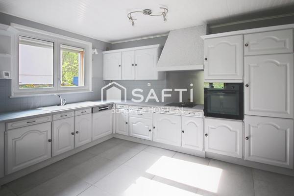 Maison 100m2 hab avec garage, terrasse et jardin!