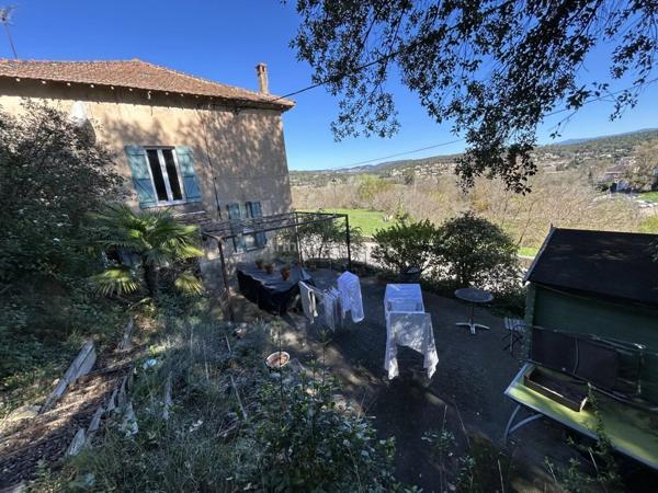 Vente Maison 6 pièces 195 m2 à Carcès