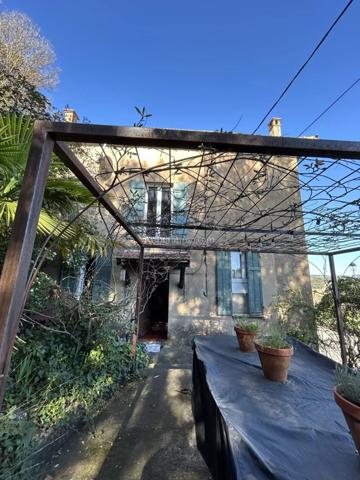 Vente Maison 6 pièces 195 m2 à Carcès