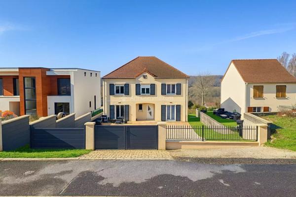 Vente Maison 6 pièces 155 m2 à Crécy-la-Chapelle
