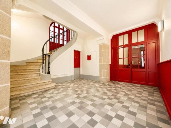 À VENDRE – T2 CHARME EN HYPER-CENTRE | QUARTIER GRASLIN – NANTES