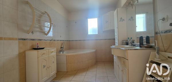 Maison à vendre 8 pièces 162 m² Dun-sur-Auron