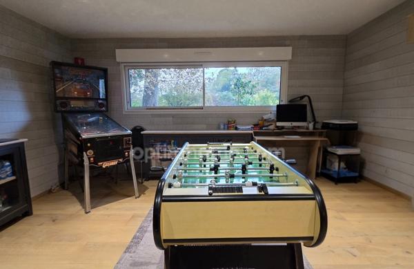 Maison d'architecte d'exception de 230m² à vendre sur LEOGNAN (33)