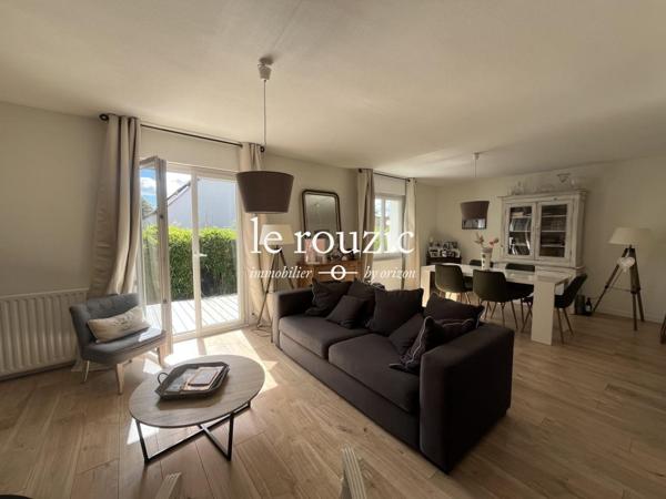 Maison rénovée à pied de la mer, des commerces et des écoles
