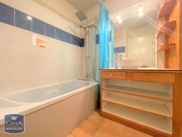 Appartement à louer 3 pièces 55.97m²
