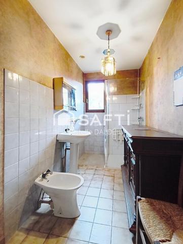 Secteur calme et résidentiel, maison T 4 avec sous-sol total