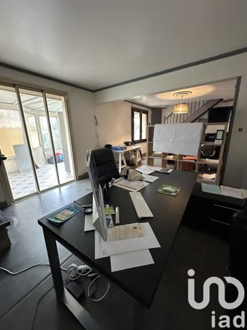 Maison 4 pièces de 100 m² à Étiolles (91450)