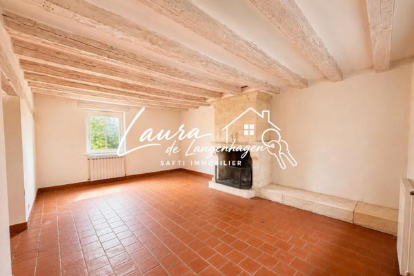 Ensemble immobilier composé de trois habitations indépendantes