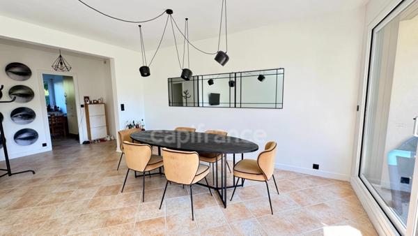 Appartement à louer 5 pièces NOISY LE ROI (78)