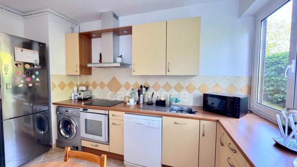 Appartement à louer 5 pièces NOISY LE ROI (78)