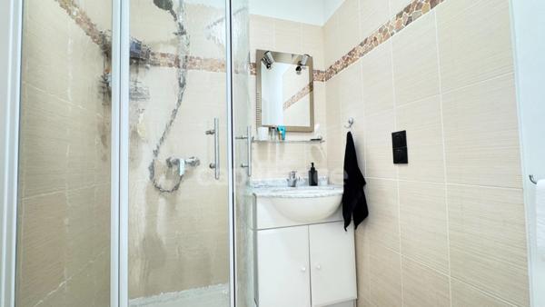 Appartement à louer 5 pièces NOISY LE ROI (78)