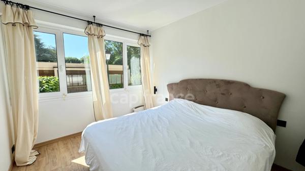 Appartement à louer 5 pièces NOISY LE ROI (78)