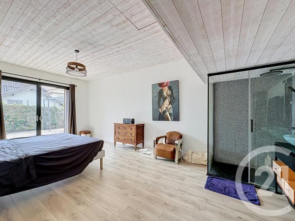 Maison à vendre  5 pièces - 204,73 m 2   GUJAN MESTRAS  - 33