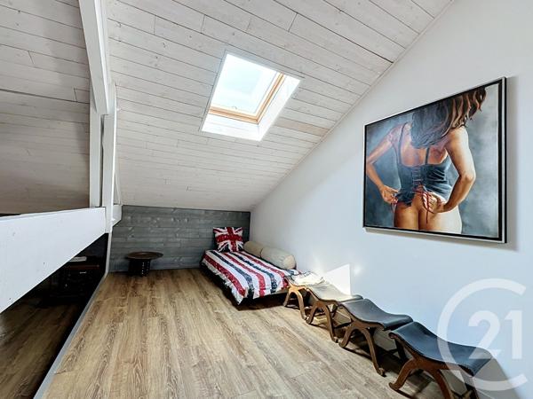 Maison à vendre  5 pièces - 204,73 m 2   GUJAN MESTRAS  - 33