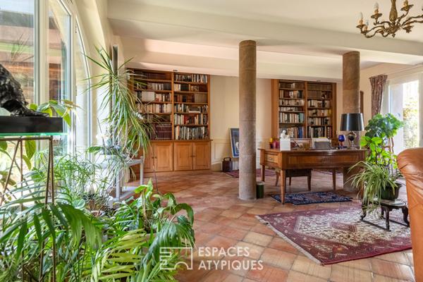 Maison en Pierres Dorées au coeur du Vieux Collonges