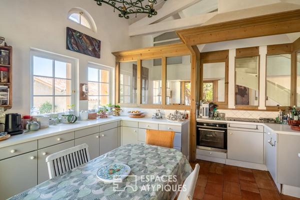 Maison en Pierres Dorées au coeur du Vieux Collonges