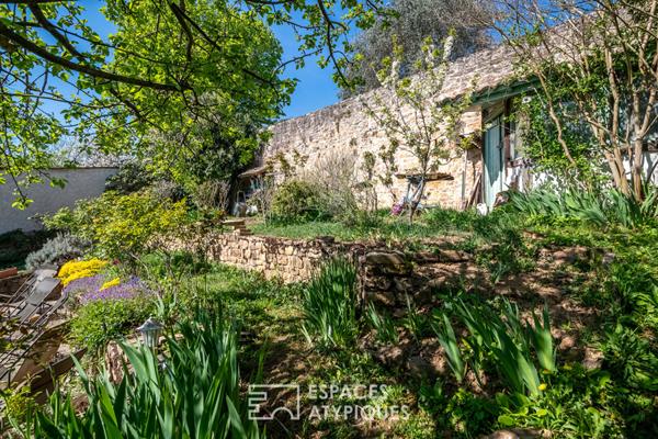Maison en Pierres Dorées au coeur du Vieux Collonges