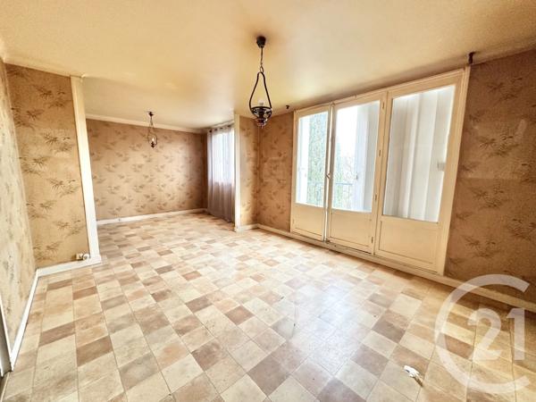 Appartement à vendre  2 pièces - 44 m 2   COUERON  - 44