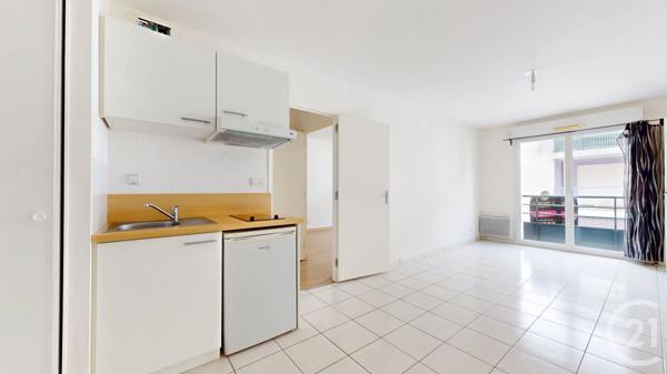 Appartement à vendre  2 pièces - 44 m 2   COUERON  - 44