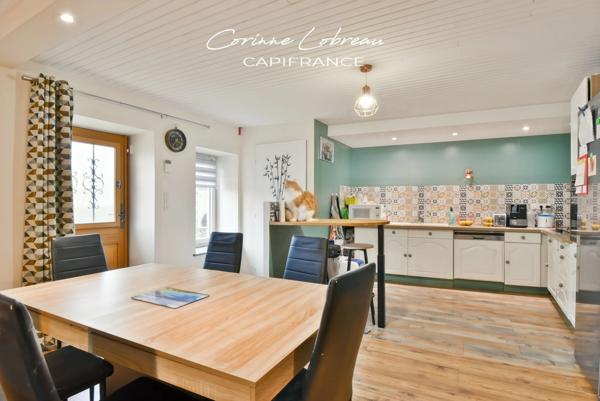 Proprieté à vendre à REGNIE DURETTE