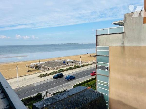 A VENDRE - PORNICHET -  BORD DE MER - EMPLACEMENT DE CHOIX - APPARTEMENT TYPE 3 
Dans résidenc...