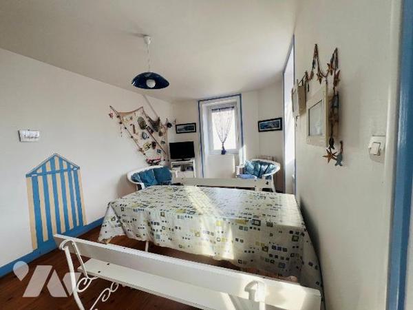 A VENDRE - PORNICHET -  BORD DE MER - EMPLACEMENT DE CHOIX - APPARTEMENT TYPE 3 
Dans résidenc...