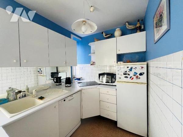 A VENDRE - PORNICHET -  BORD DE MER - EMPLACEMENT DE CHOIX - APPARTEMENT TYPE 3 
Dans résidenc...