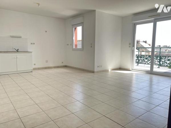 SAVENAY / CENTRE VILLE - T3 - 64.77 m²