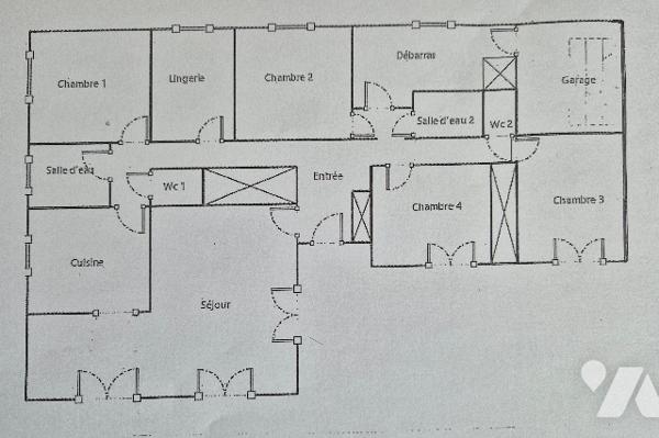 A LUCON, pavillon de plain-pied de 130 m²,  4 chbres, 1 bureau et terrain clos et arboré de 866 m².